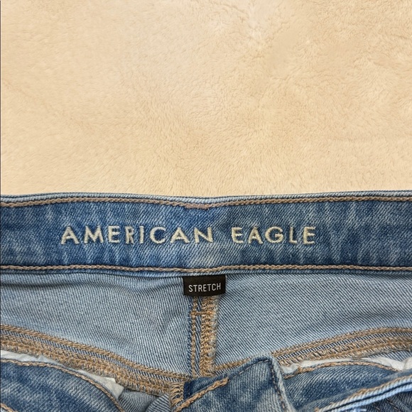 American Eagle Outfitters Women's Classic Blue Jean Shorts Stretch - Picture 2 of 4